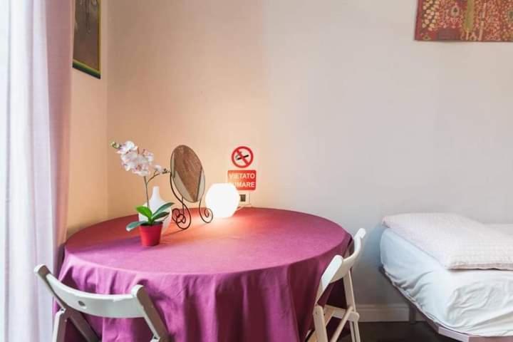 לינה וארוחת בוקר טורינו Casa Dani&Swing Bed&Books מראה חיצוני תמונה