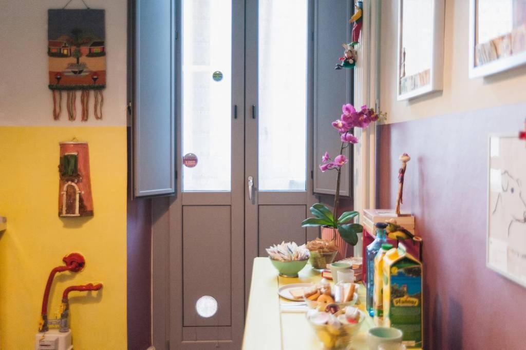 לינה וארוחת בוקר טורינו Casa Dani&Swing Bed&Books מראה חיצוני תמונה